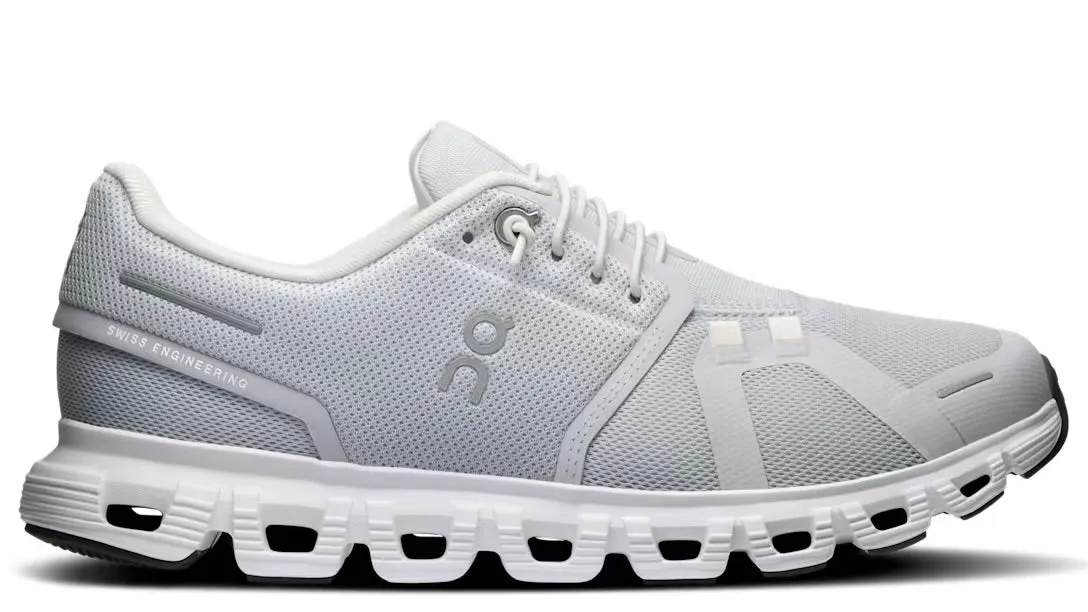 On Running Cloud 6 Glacier White (Women's) Comfort footbed