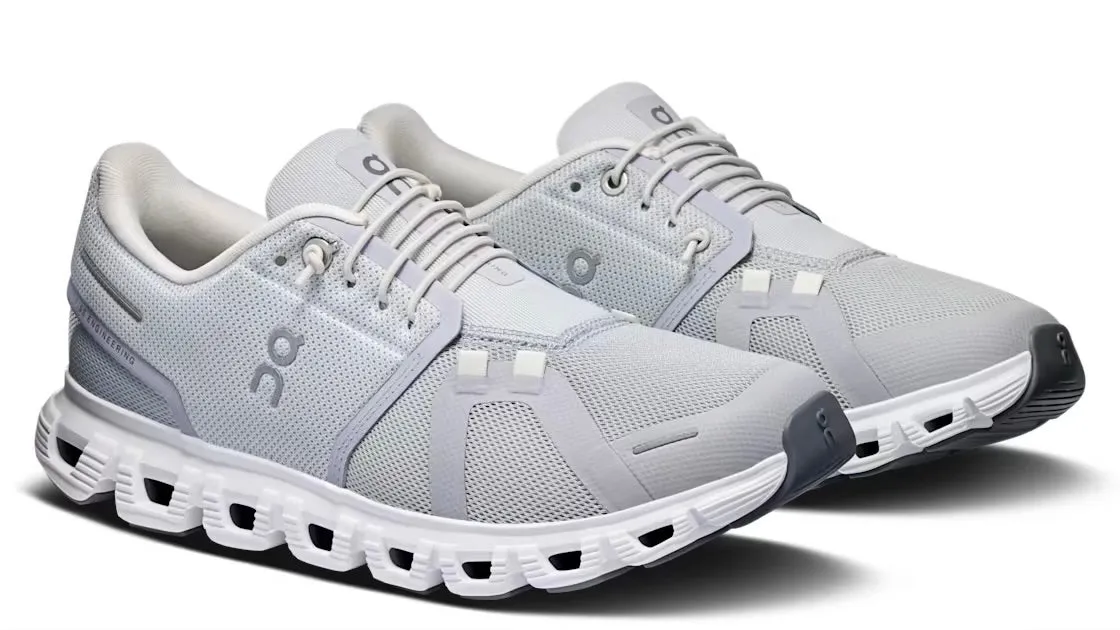 On Running Cloud 6 Glacier White (Women's) White Clean Soft Tone