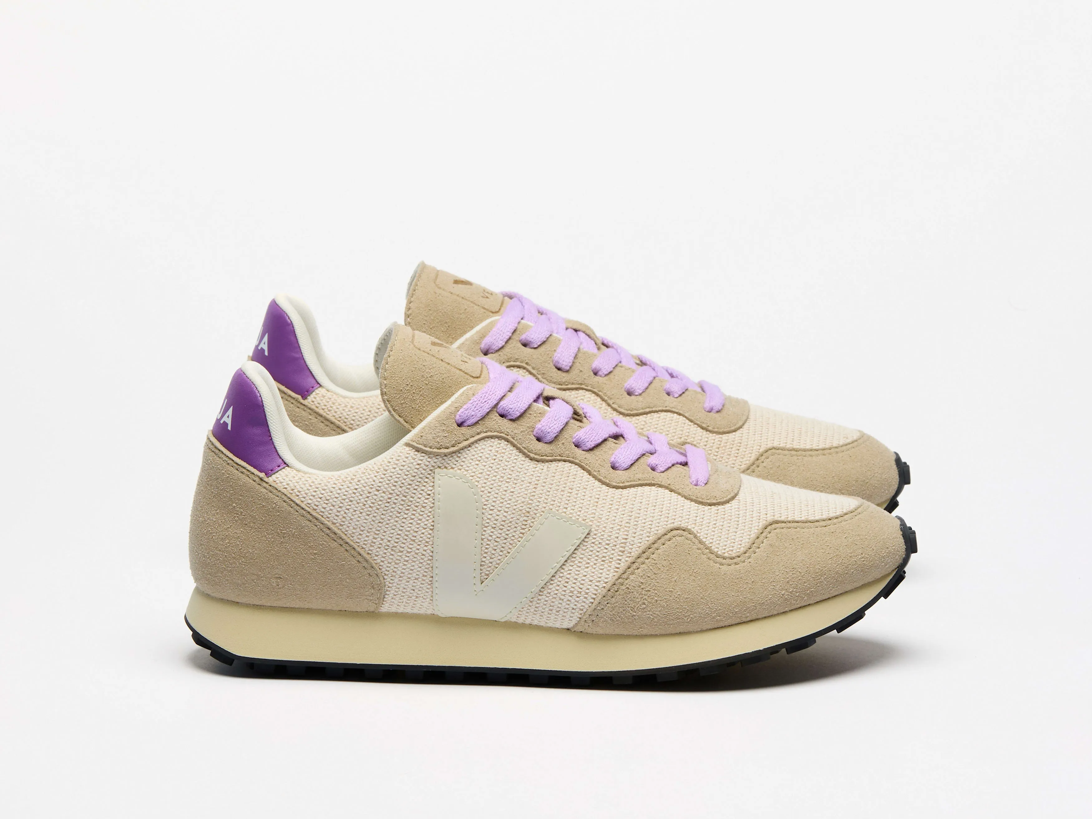 Core Support Wild Trek SDU J-Mesh in Natural Cosmos from Veja