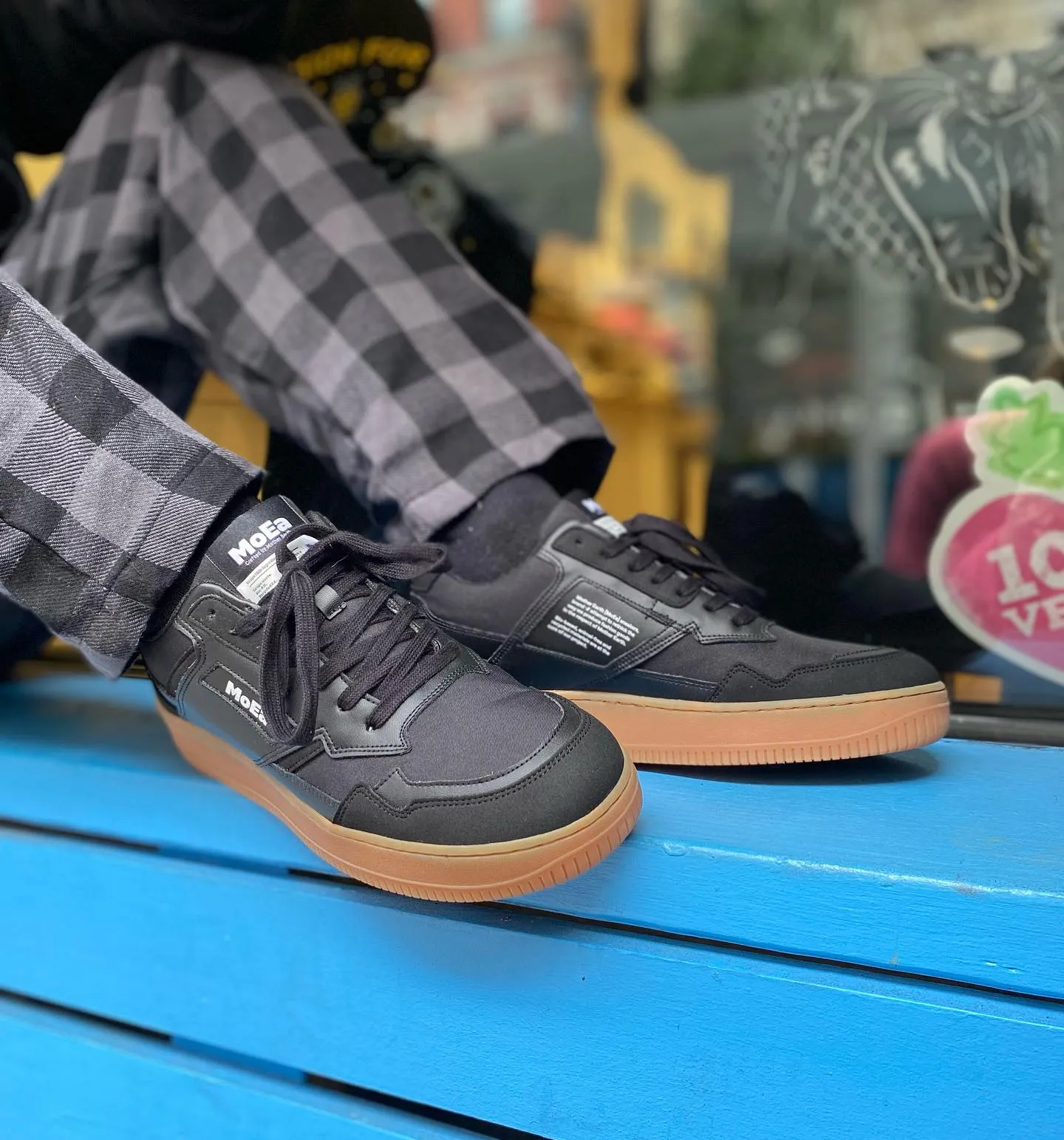 Retro Mood Mono Style GEN1 Sneaker in Black Grape Leather from MoEa