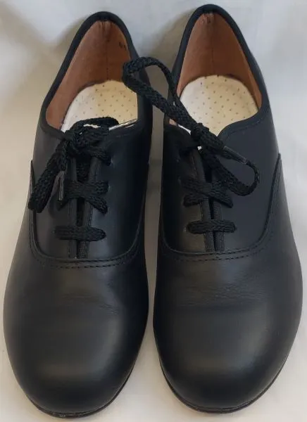Julien -- Unisex Character Oxford -- Black Black Edge