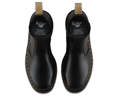Airport Easy Feather Light City Adventure 2976 Vegan Chelsea Boot in Black from Dr. Martens