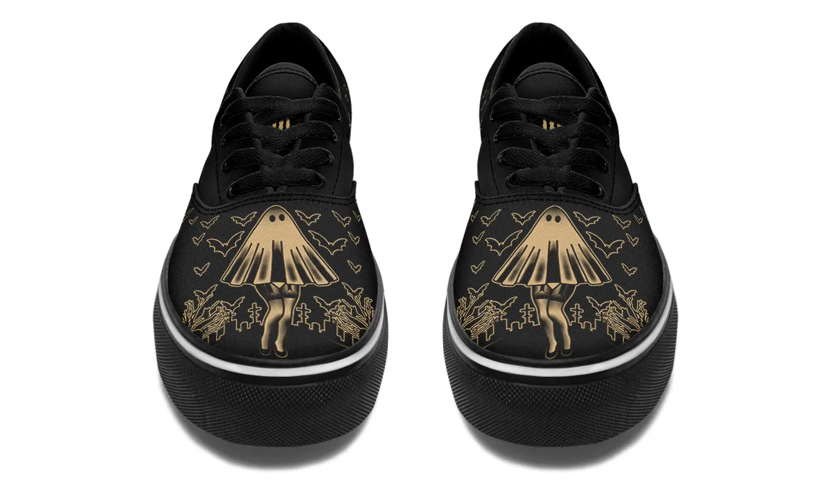 Rain Step Comfort Outsole Stay Spooky Classic Shoes