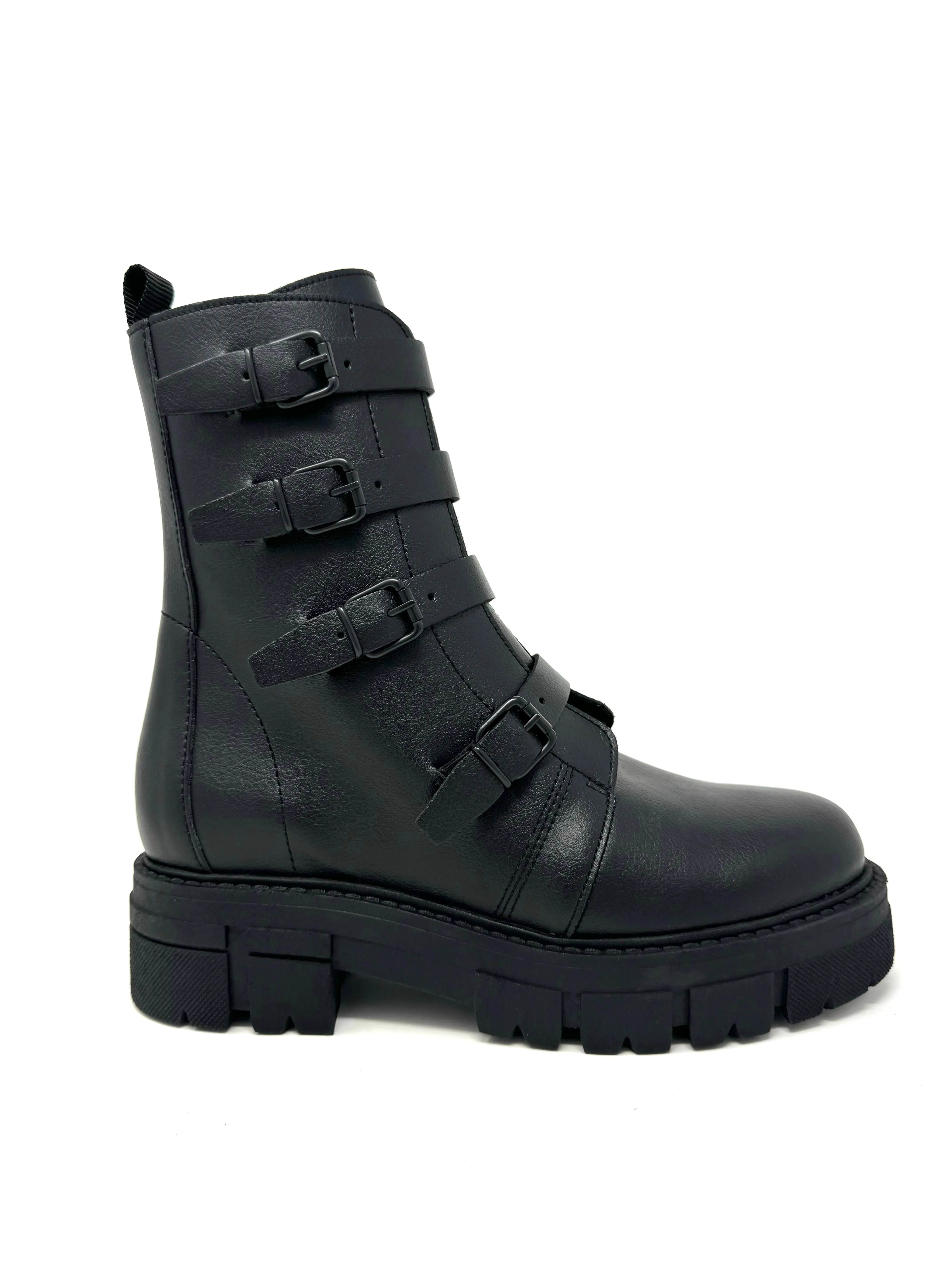Stewie Buckle Boot in Black from Novacas Durable Design