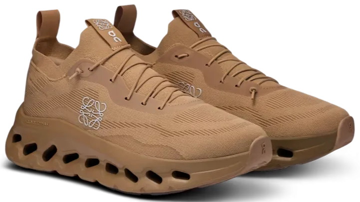 Stage Pop Feather Light Urban Stroll On Running Cloudtilt LOEWE Dark Sand (Unisex)