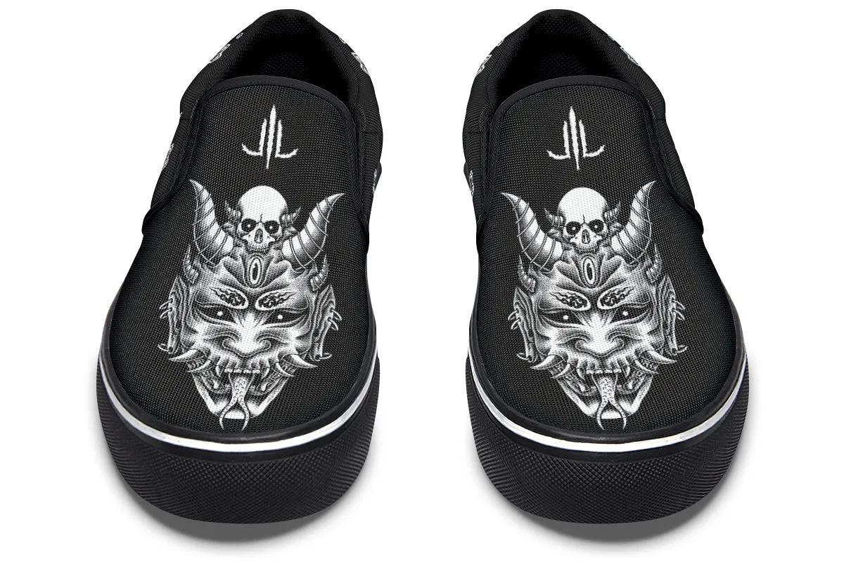 Hannya Mask Slip On Shoes Grip Strong