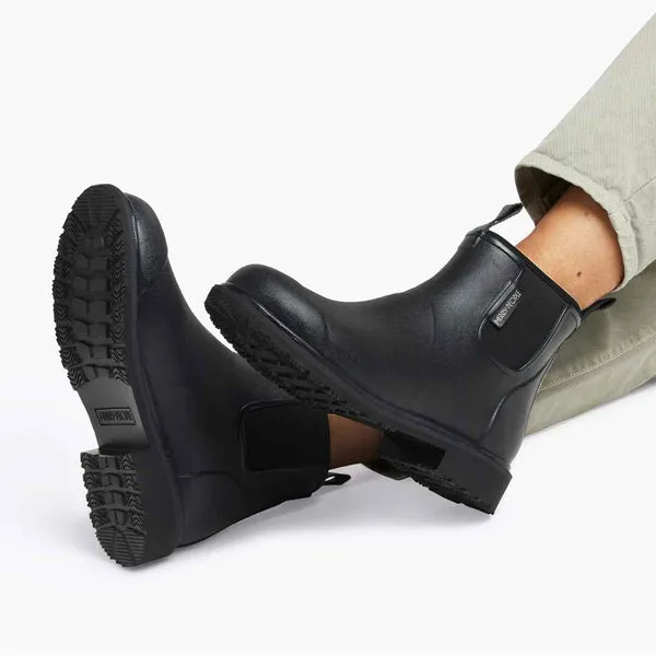 Light Core Bobbi Rain Boot in Black from Merry People