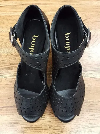 3" Onyx -- Women's Flare Heel Latin Sandal -- Black Linen Air Cushioned Footbed