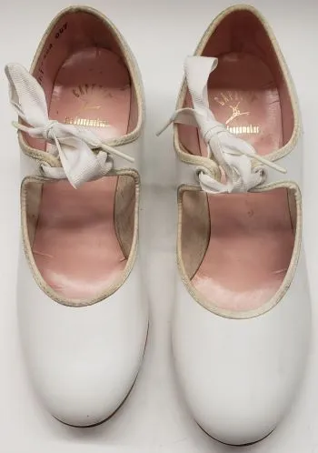 Long Walk Tyette -- Women's Economy Tap Oxford