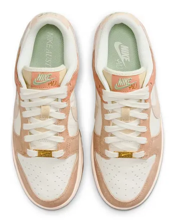 Nike Dunk Low Australia (W) Stable