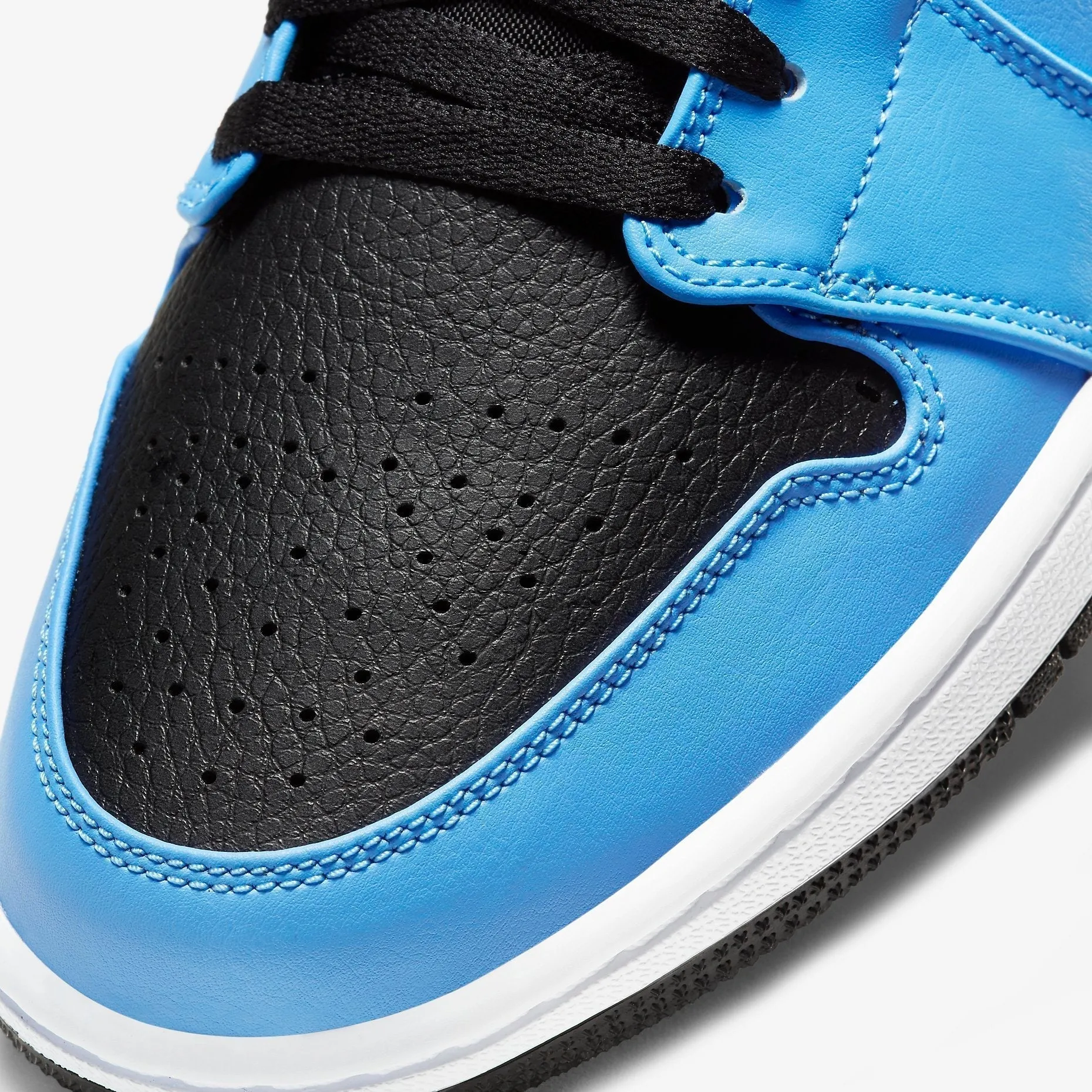 (Men's) Air Jordan 1 Low 'UNC University Blue' (2021) 553558-403 Durable Toe Guard Fashionable Design