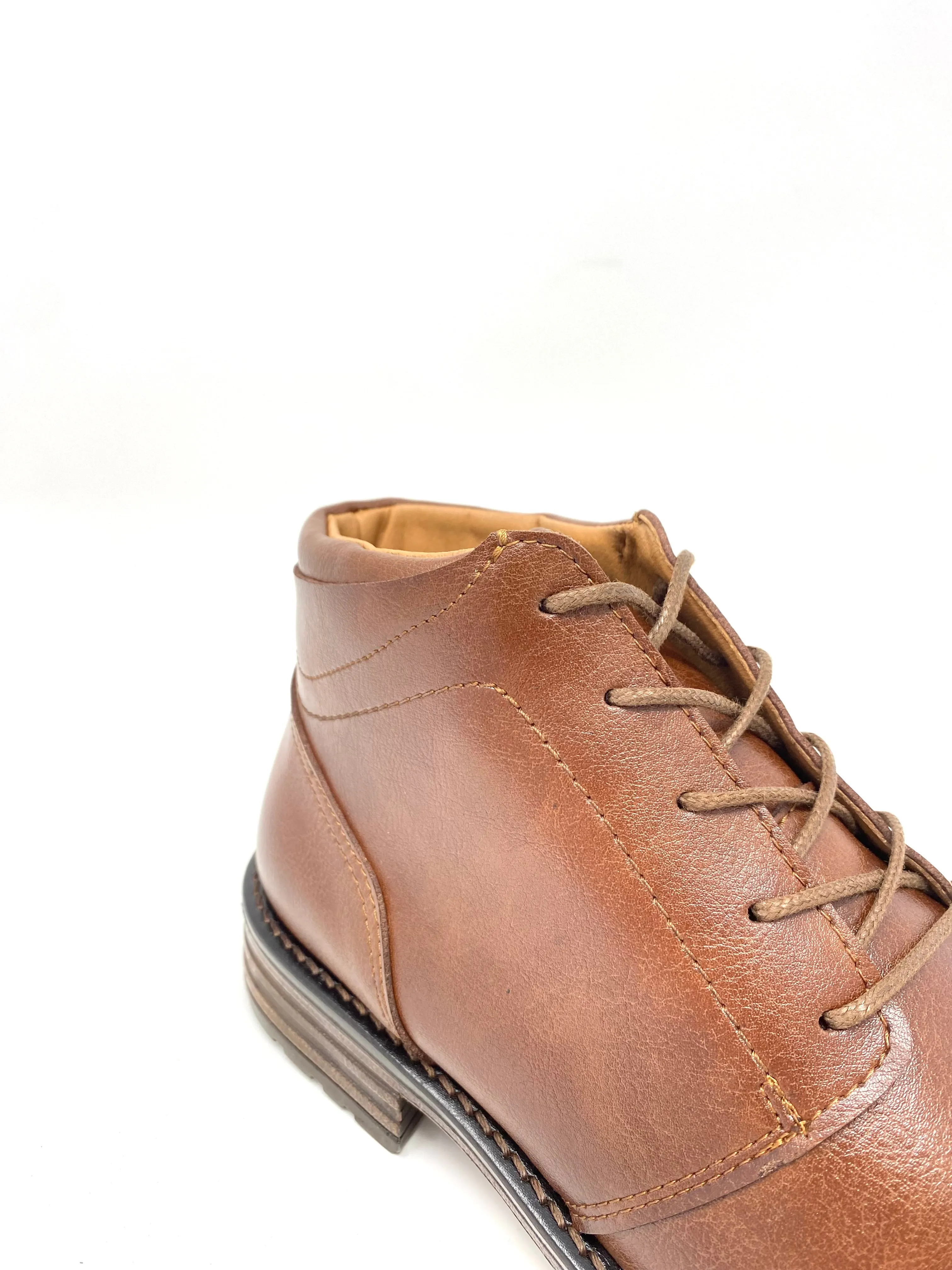 Fernando Boot in Tan from Novacas Breathable Material