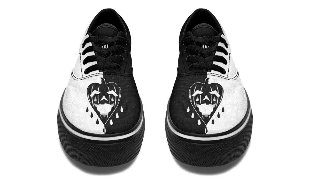 Sky Blue Sea Breeze Hallo Scream Classic Shoes