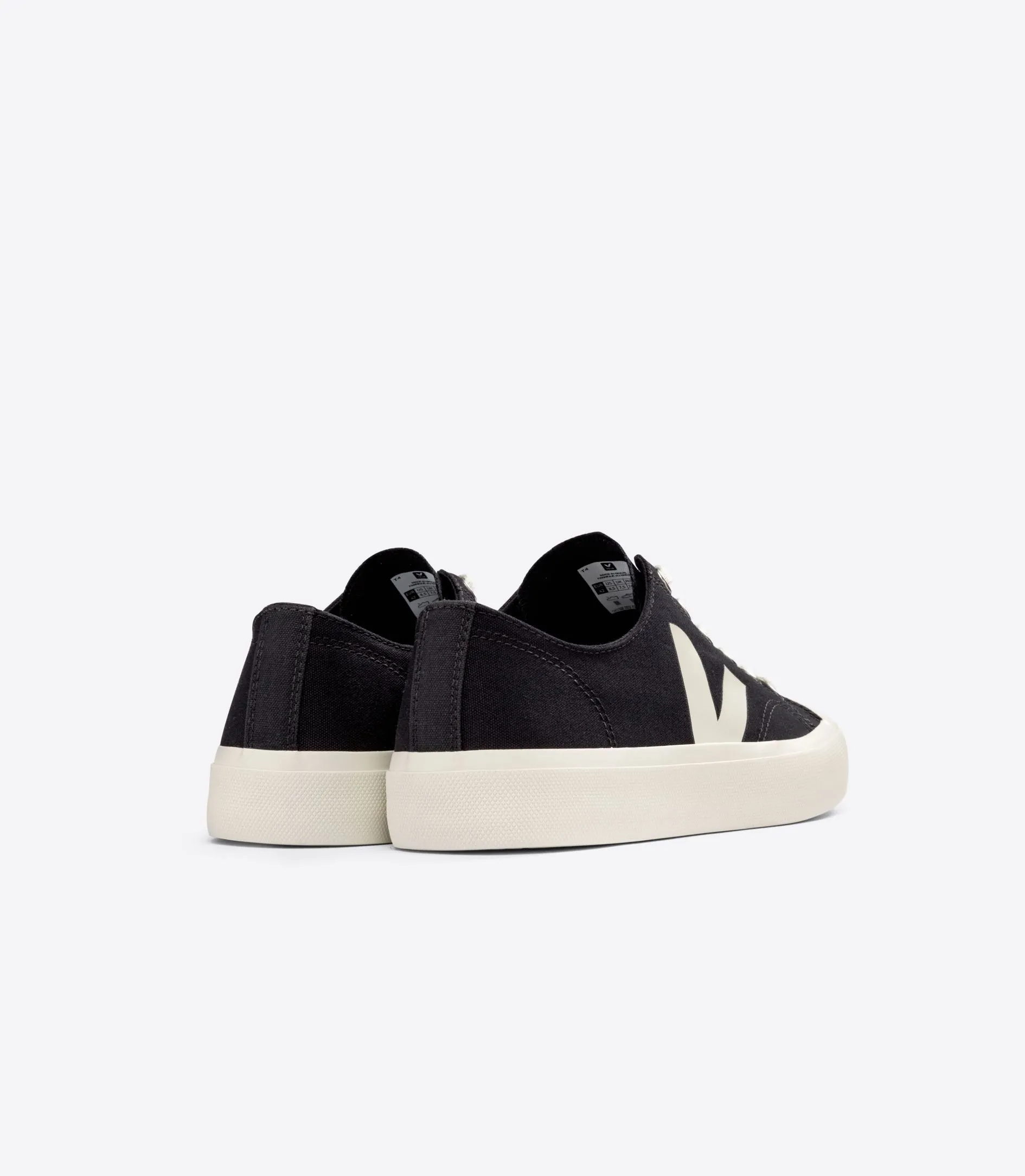 Autumn Tone Wata II Low Canvas in Black Pierre from Veja