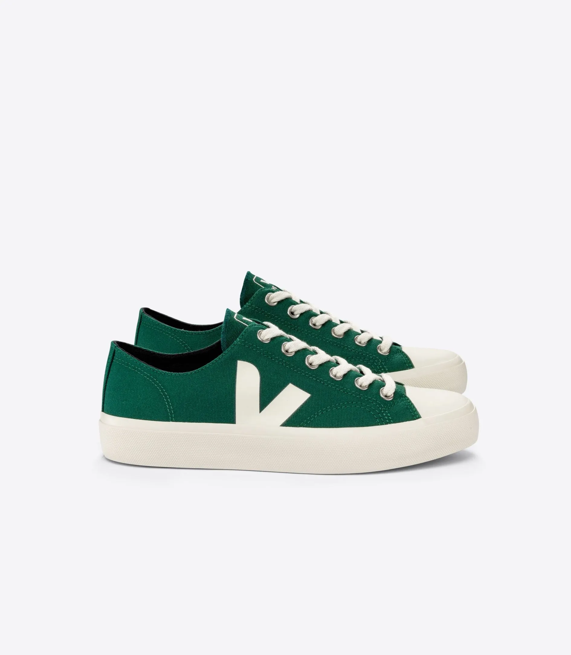 Wata II Low Canvas in Poker Pierre from Veja Arch Technology