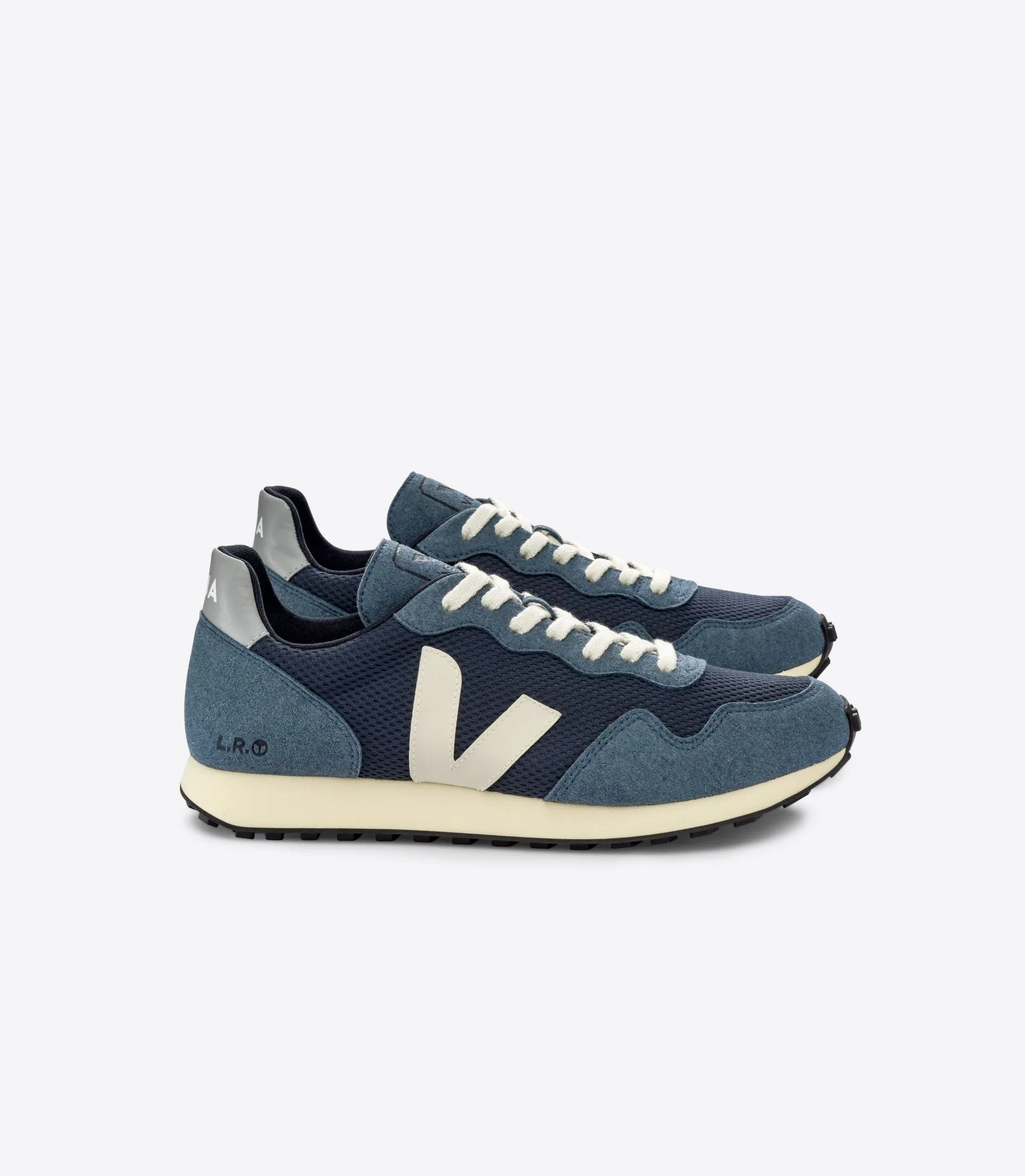 Elastic laces Style Goal SDU in Nautico Pierre from Veja