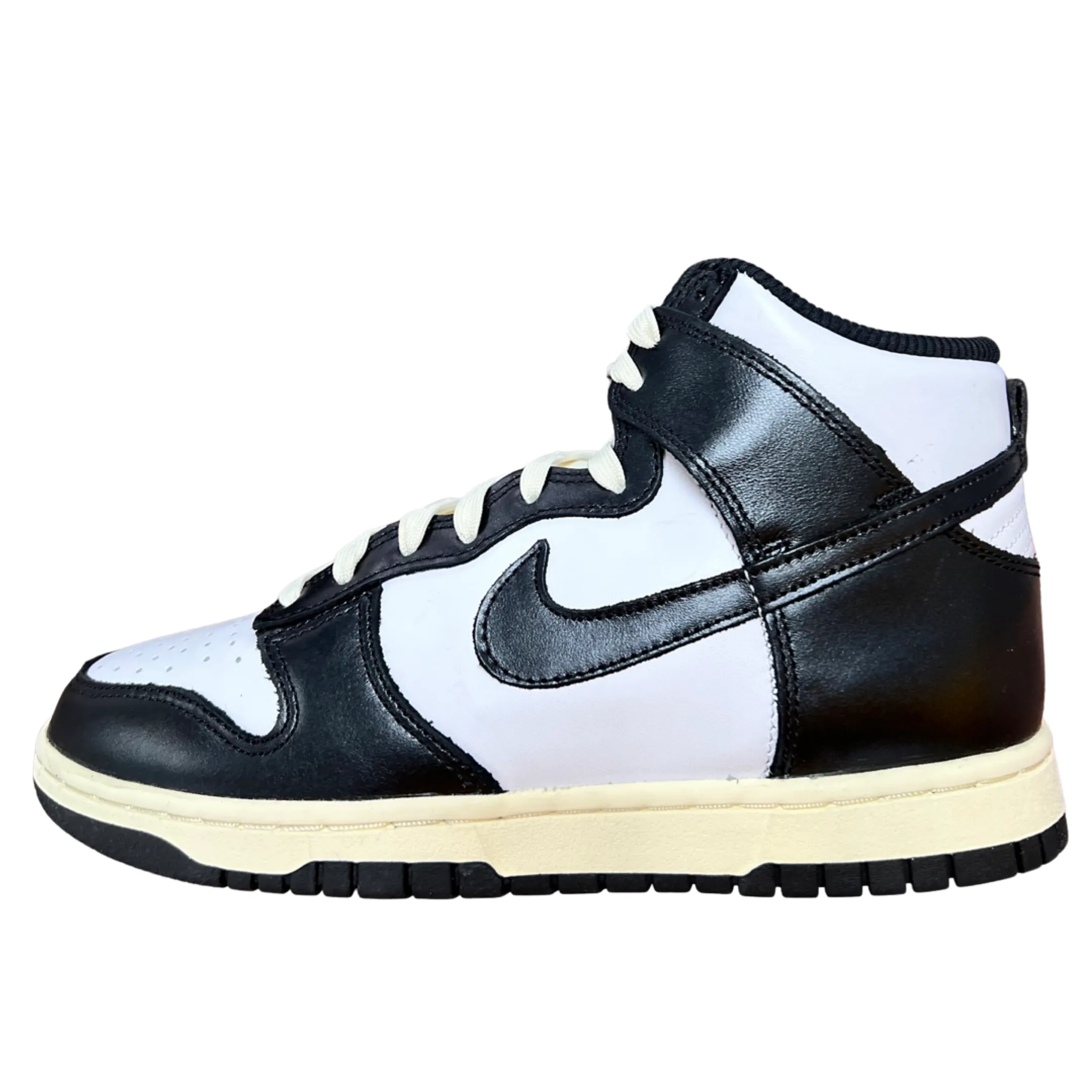 Month Strong WMNS Nike Dunk High Vintage Black