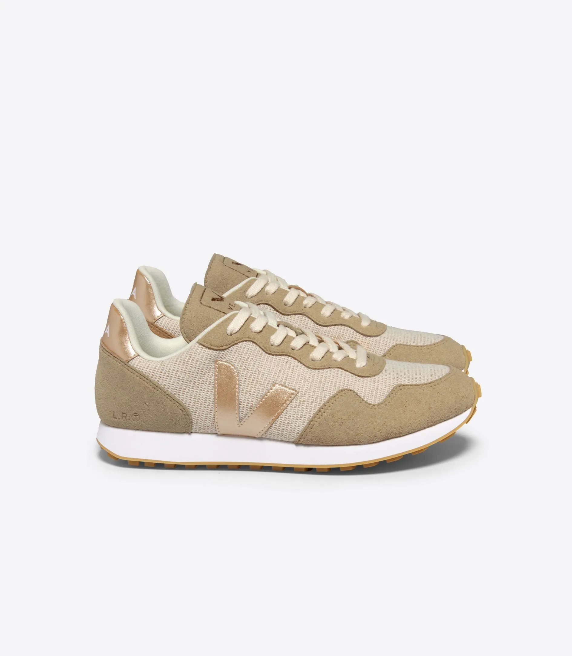 Breathable City Adventure Greek Ease Women's SDU in Natural Platine from Veja