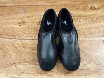 Wyatt -- Split Sole Jazz Slip-on -- Black Calm Step Long Move